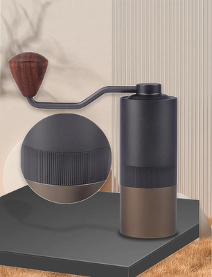 Uitstekende Handcrank-Koffiemolen Household Mini Flat Burr Adjustable