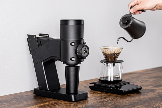 58mm Vlak Burr Electric Coffee Bean Grinder 50W BG58 gieten over Koffiemolen