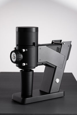 In openlucht giet de Navulbare Koffie Bean Grinder BG58 over Koffiemolen